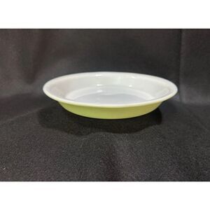 Vintage Lime Green Pyrex Pie Plate Baking Dish 9”